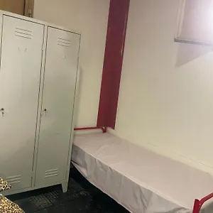 https://hostal-rome.it-romehotels.com